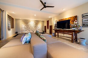 Villa Gumamela Bali