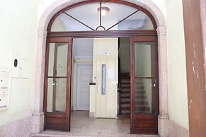 Botanic Views Guest House