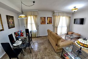 Chalet el Naranjo – WONDERSTAYS