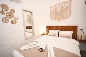 MAHZEN ALACATI BUTIK OTEL