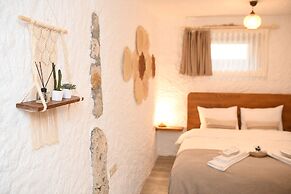 MAHZEN ALACATI BUTIK OTEL