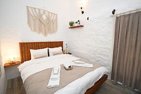 MAHZEN ALACATI BUTIK OTEL