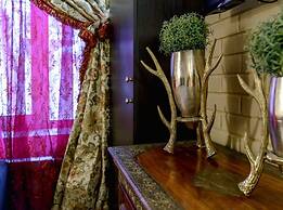 RentalSPb Eclectic House