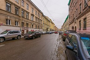 RentalSPb Eclectic House