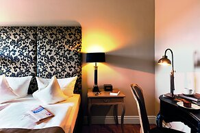 Schlosshotel Steinburg