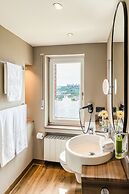 Schlosshotel Steinburg