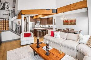 Ski In Ski Out Townhome in Rocky Mountain Access to Elkhorn Chairlift 