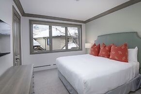 Ski In Ski Out Townhome in Rocky Mountain Access to Elkhorn Chairlift 