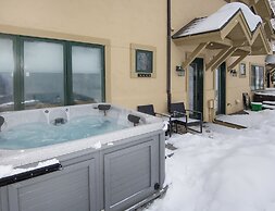 Ski In Ski Out Townhome in Rocky Mountain Access to Elkhorn Chairlift 