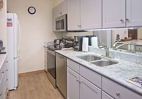 Cortina #160 3 Bedroom Condo by Redawning