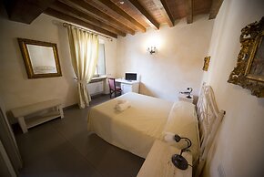 La Tavola Rotonda