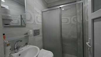 Mut Hotel