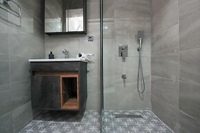 Mut Hotel