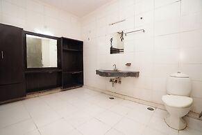 Hotel Mandakini Palace