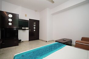 Hotel Mandakini Palace