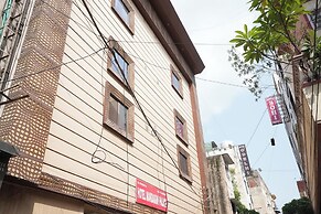 Hotel Mandakini Palace