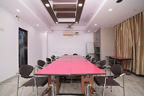 Hotel Mandakini Palace