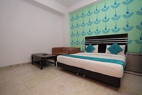 Hotel Mandakini Palace