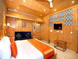 OYO 12170 Home Rustic Villa Kasauli