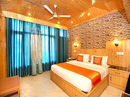 OYO 12170 Home Rustic Villa Kasauli