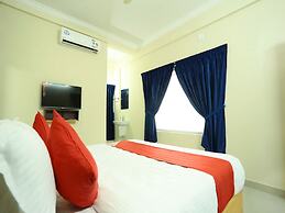 OYO 11909 Star Plaza