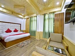 OYO 12271 Avenue Manali