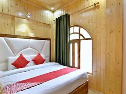 OYO 12271 Avenue Manali