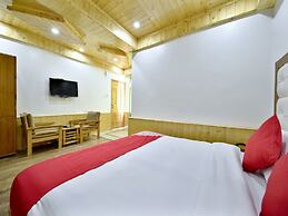 OYO 12271 Avenue Manali