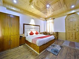 OYO 12271 Avenue Manali