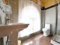 OYO 12271 Avenue Manali