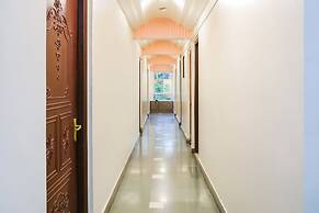 OYO 10678 Hotel Nandanvan