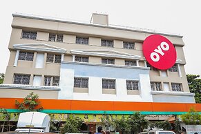 OYO 10678 Hotel Nandanvan