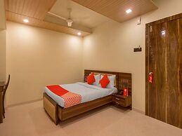 OYO 11545 Hotel Gargi executive