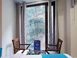 Hotel The Rock Castle by DLS Hotels