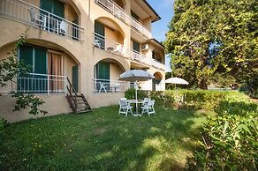 Residence Golfo Della Lacona