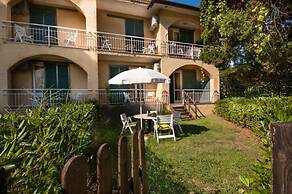 Residence Golfo Della Lacona