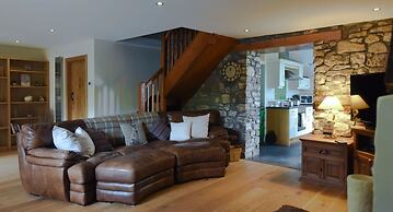 Rhiwddu Barns - Brecon Beacons National Park