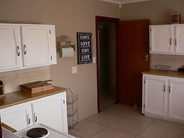 Heroldsbaai Holiday Home