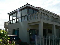 Heroldsbaai Holiday Home