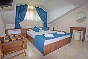 Zehra Hotel