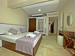Zehra Hotel