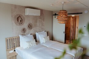 Beachfront Boutiquehotel