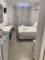 Jenny's Summer Houses