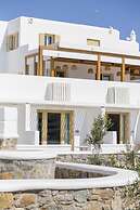 Jenny's Summer Houses