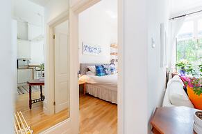 Philbeach Balcony- 2bed flat in Earls Ct