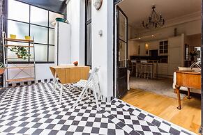 Philbeach Balcony- 2bed flat in Earls Ct