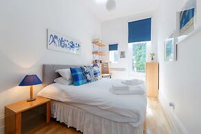 Philbeach Balcony- 2bed flat in Earls Ct