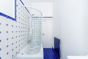 Philbeach Balcony- 2bed flat in Earls Ct