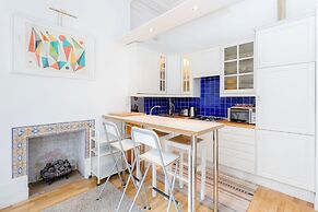 Philbeach Balcony- 2bed flat in Earls Ct