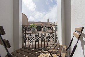 Bairro Alto Stylish by Homing